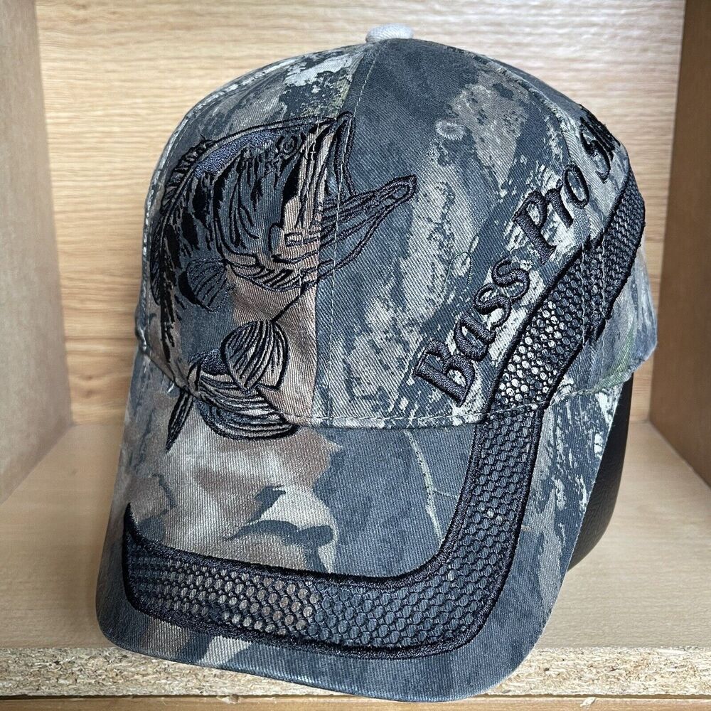 Bass Pro Shops Realtree Camo Hat Strapback Fishing Hunting Outdoor World Cap
